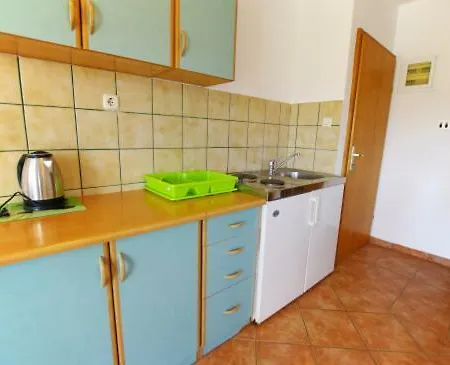 Robi Betina Apartamento *